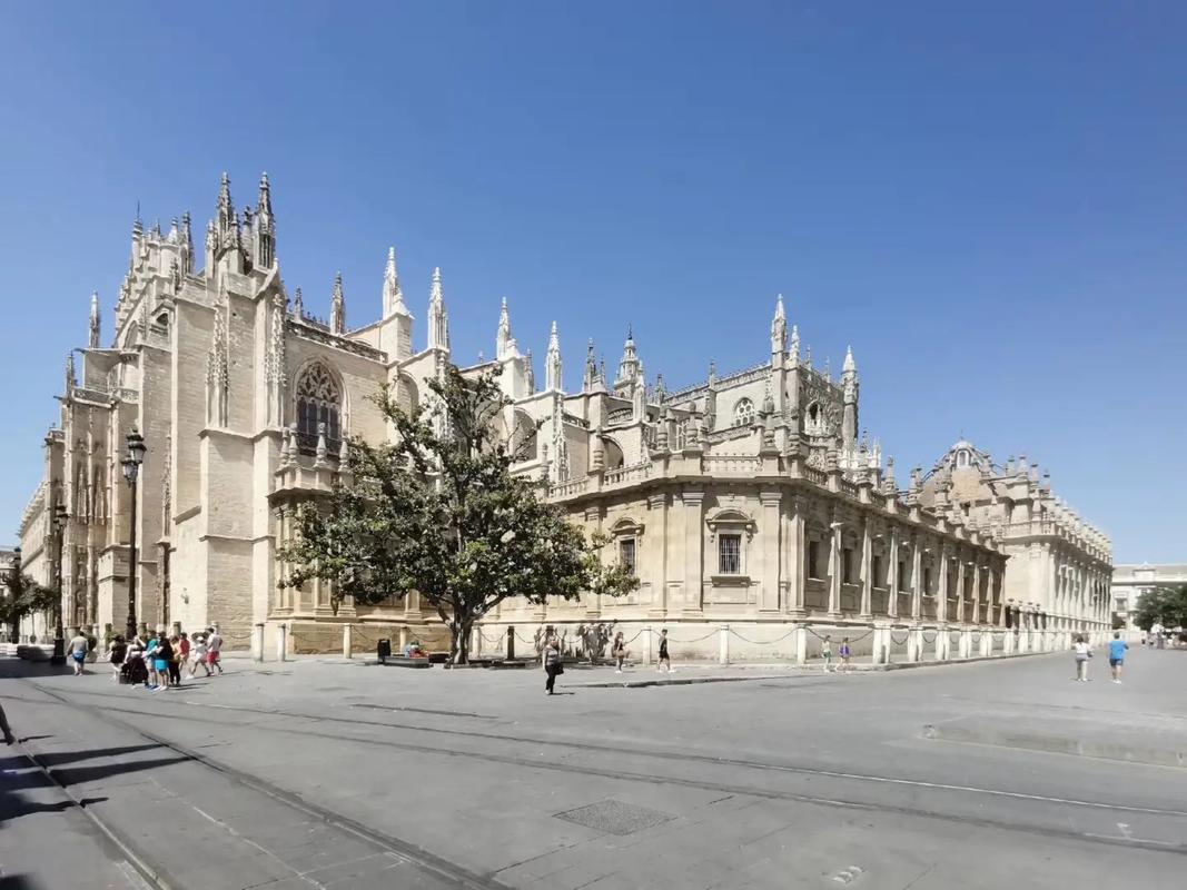 西班牙旅遊排名城市,西班牙旅遊排名城市有哪些