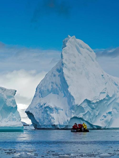 南極還(hái)是北極可以旅遊,南極還(hái)是北極可以旅遊嗎